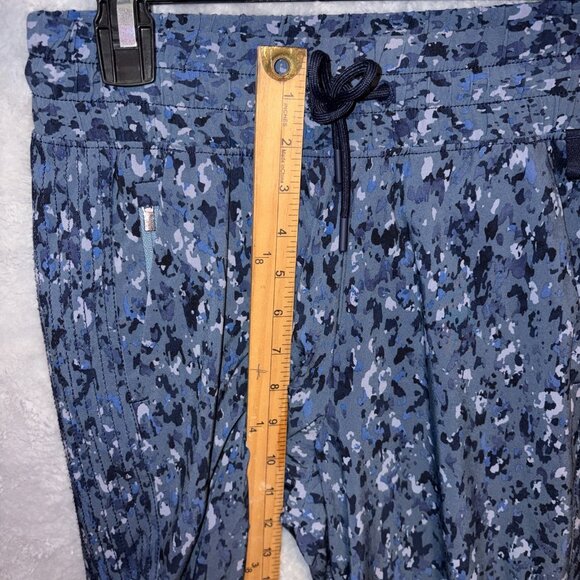Athleta Trekkie Joggers Womens 0 Blue Camo Ripstop Travel Hiking Capris - Picture 11 of 13